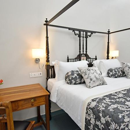 Le Colonial Suites Ποντισερί Εξωτερικό φωτογραφία