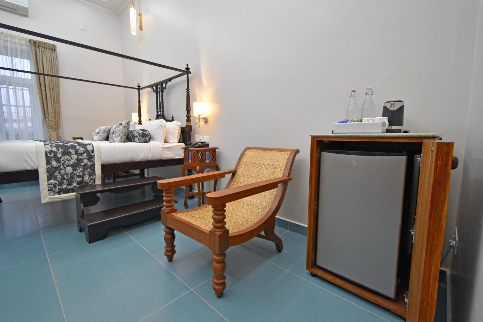 Le Colonial Suites Ποντισερί Εξωτερικό φωτογραφία